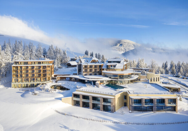     A Hotel Pierer alpesi wellnesshotel télen 